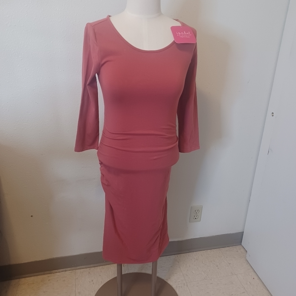 Isabel Maternity by Ingrid & Isabel Rose Dust Midi Maternity Dress